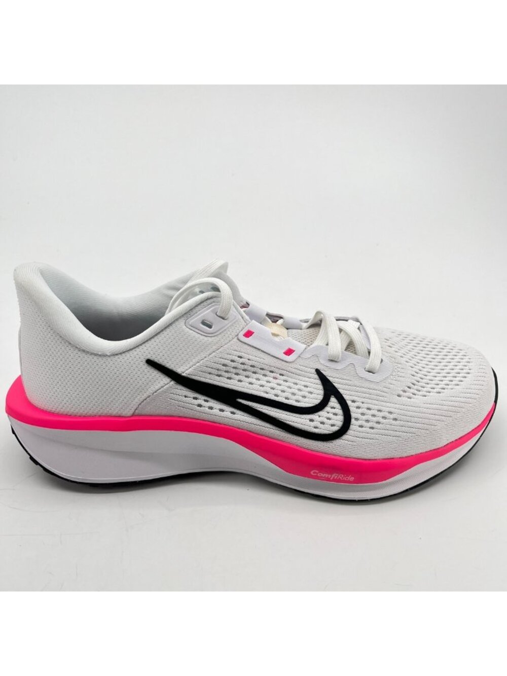 Nike Quest 6 Womens Size 9 White Black Pink Athletic Running Shoes Sneakers